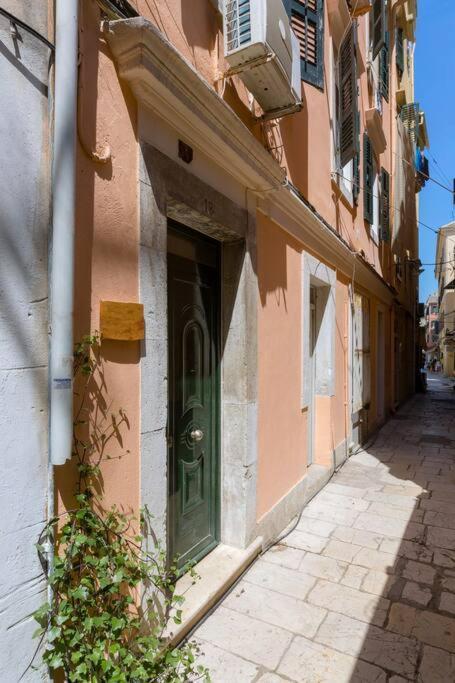 Ria's In Corfu Town