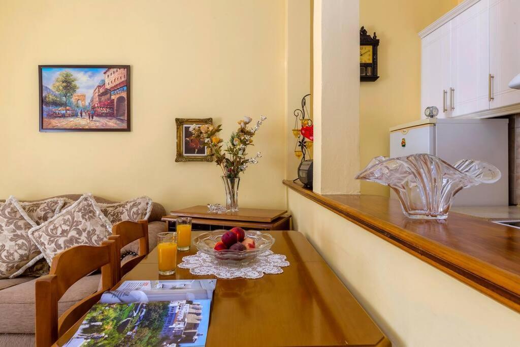 Ria's In Corfu Town Appartement