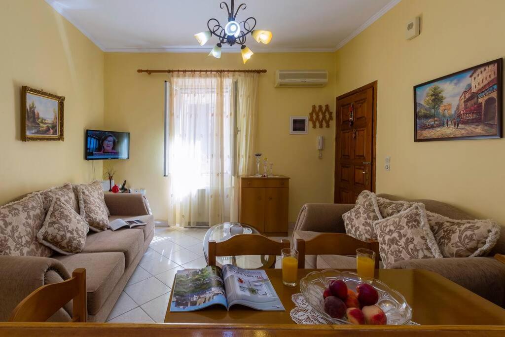 Apartament Ria's In Corfu Town *